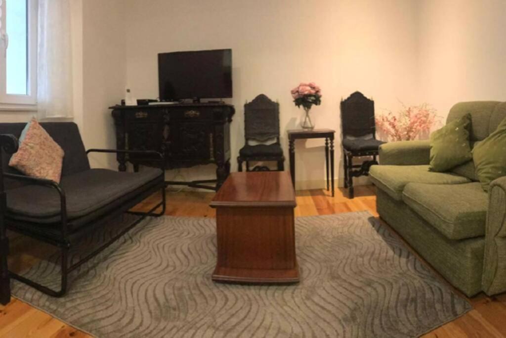 Apartamento Perto Do Centro De Lisboa Com Elevador Appartamento Esterno foto