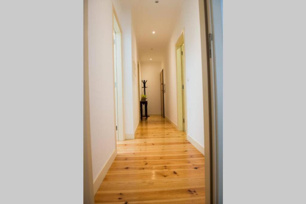 Apartamento Perto Do Centro De Lisboa Com Elevador Appartamento Esterno foto