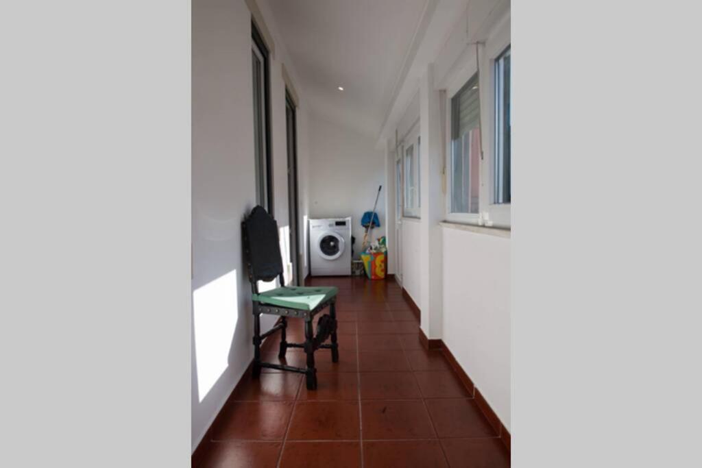 Apartamento Perto Do Centro De Lisboa Com Elevador Appartamento Esterno foto